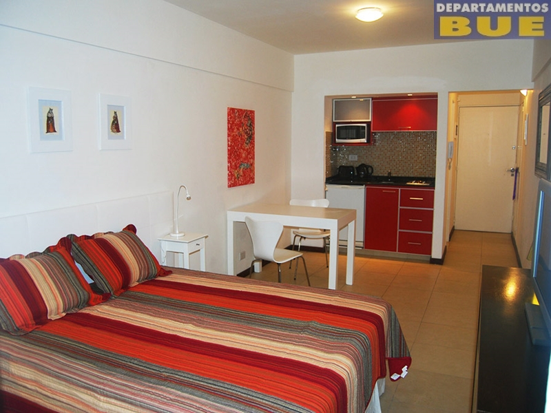 Temporario – Monoambiente excelente ubicación – 2 personas