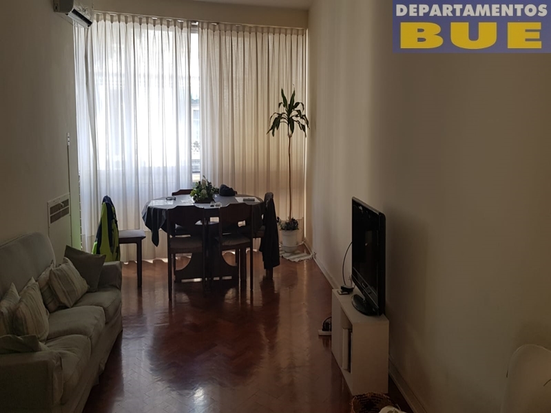 Cuatro ambientes al frente edificio de categoria